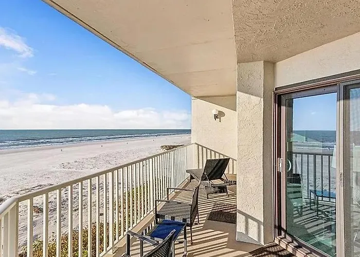 Newly Reno Beachfront Escape I Steps To Apartment