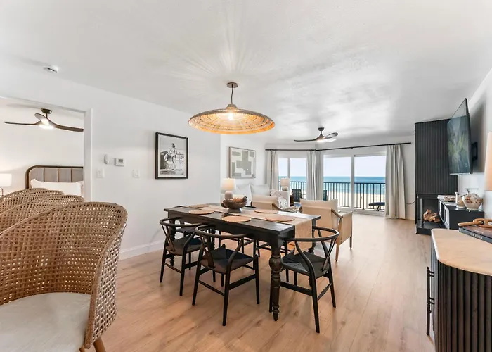 Newly Reno Beachfront Escape I Steps To