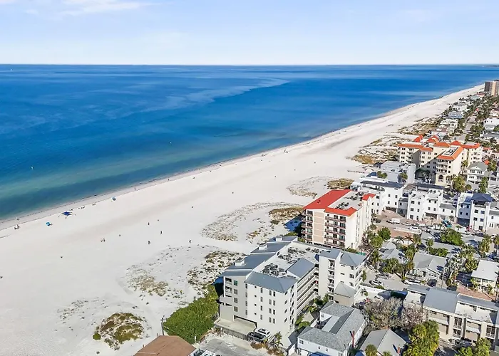 Newly Reno Beachfront Escape I Steps To Apartment *