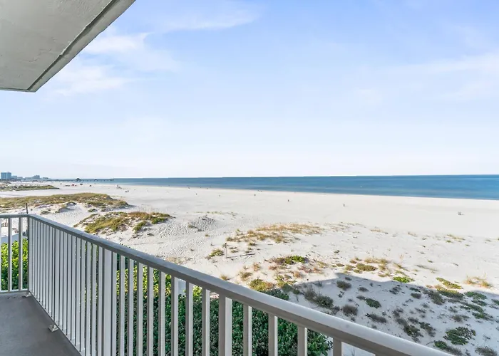 Newly Reno Beachfront Escape I Steps To
